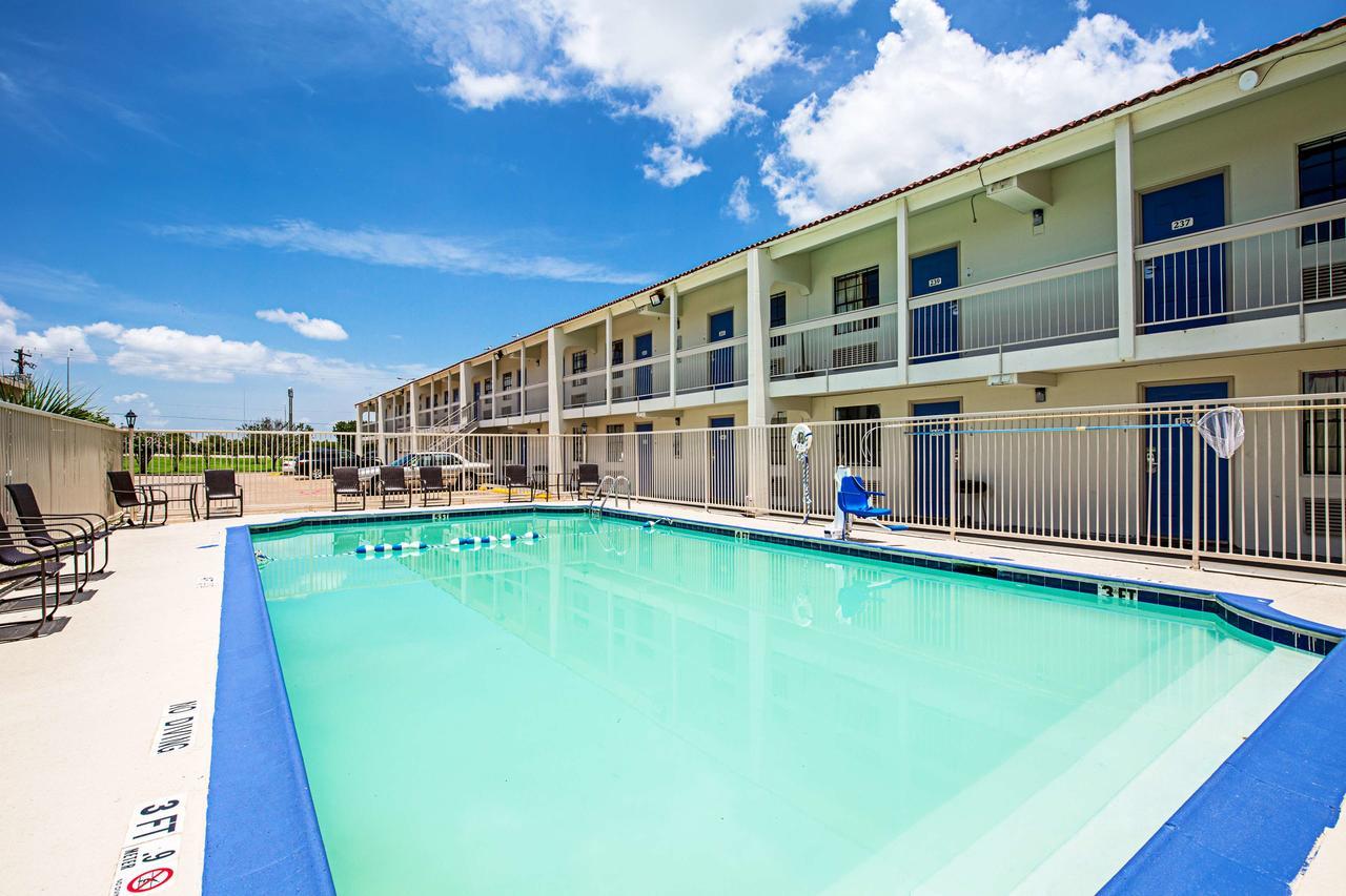 Motel 6 Texas City Eksteriør bilde