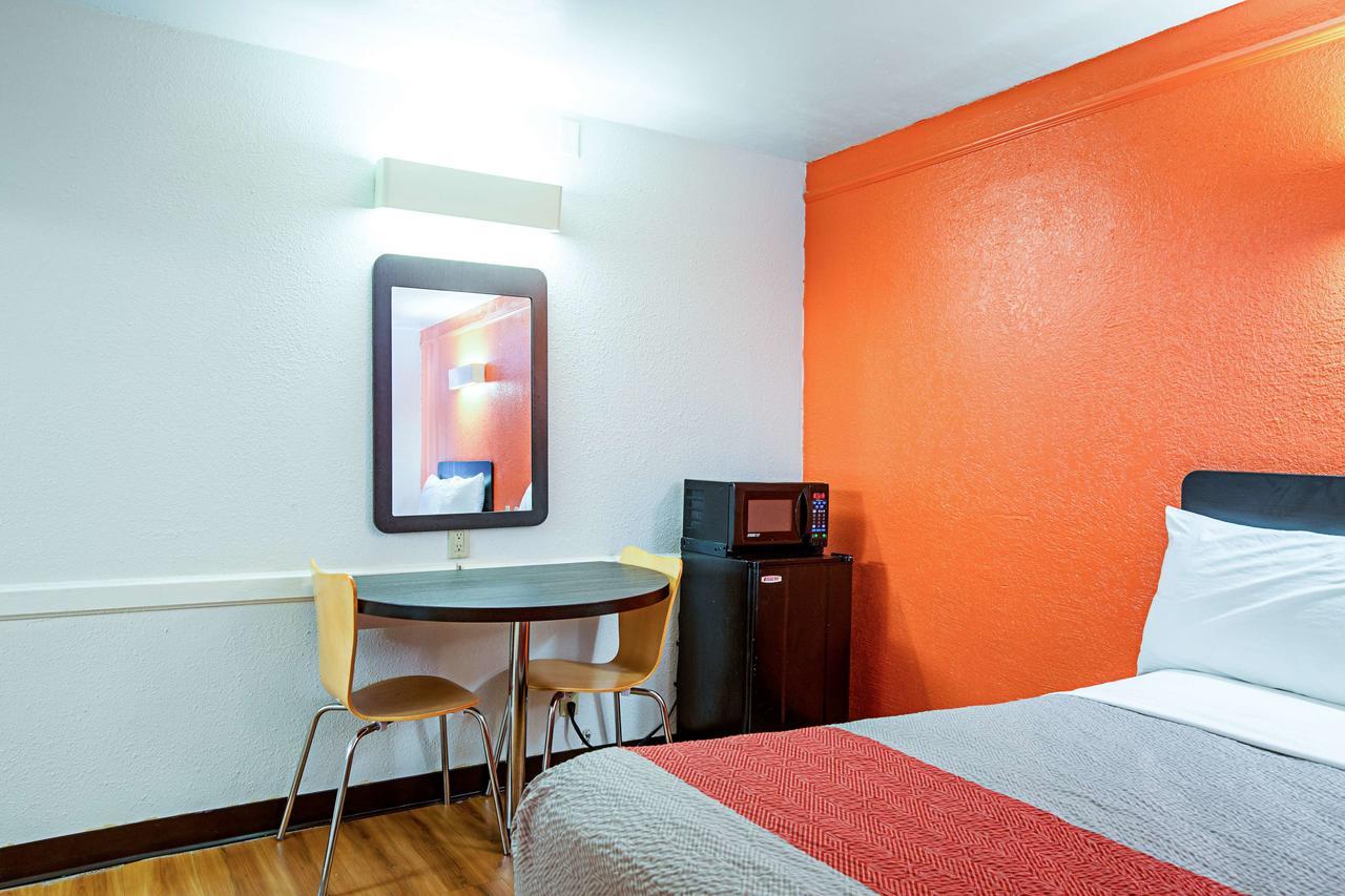 Motel 6 Texas City Eksteriør bilde